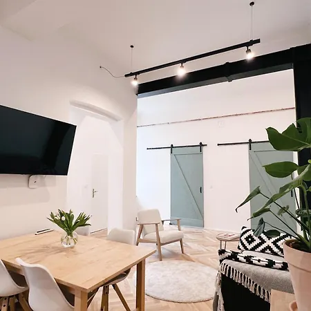 Central Loft Apartment Near Belvedere Castle Viena Exterior foto